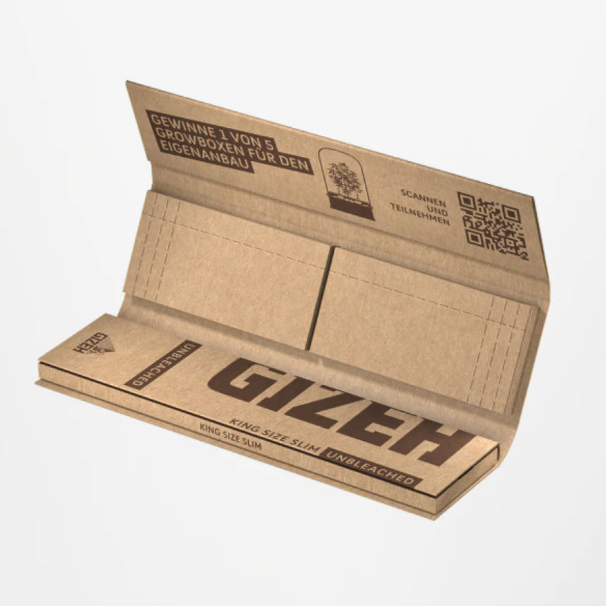 Gizeh rolling paper pack on a white background